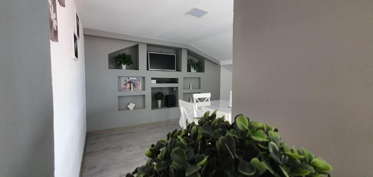 Apartament La Sika Orşova 外观 照片