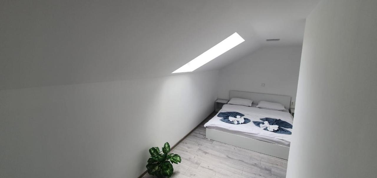 Apartament La Sika Orşova 外观 照片