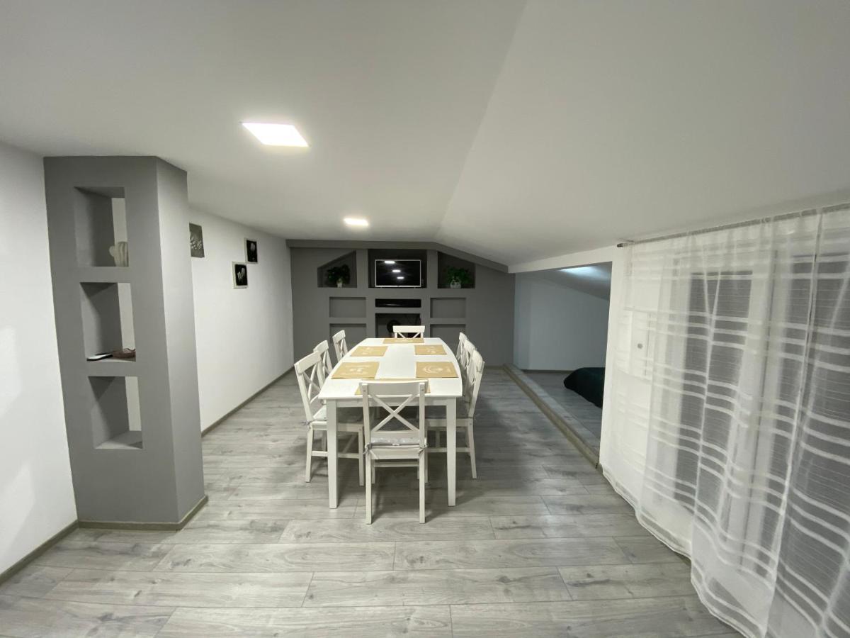 Apartament La Sika Orşova 外观 照片