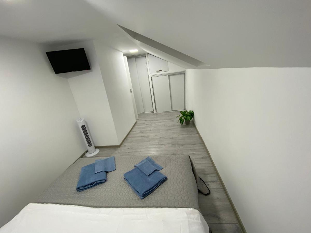 Apartament La Sika Orşova 外观 照片